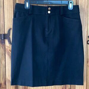 ***** 5 for $25 CHAPS black skirt